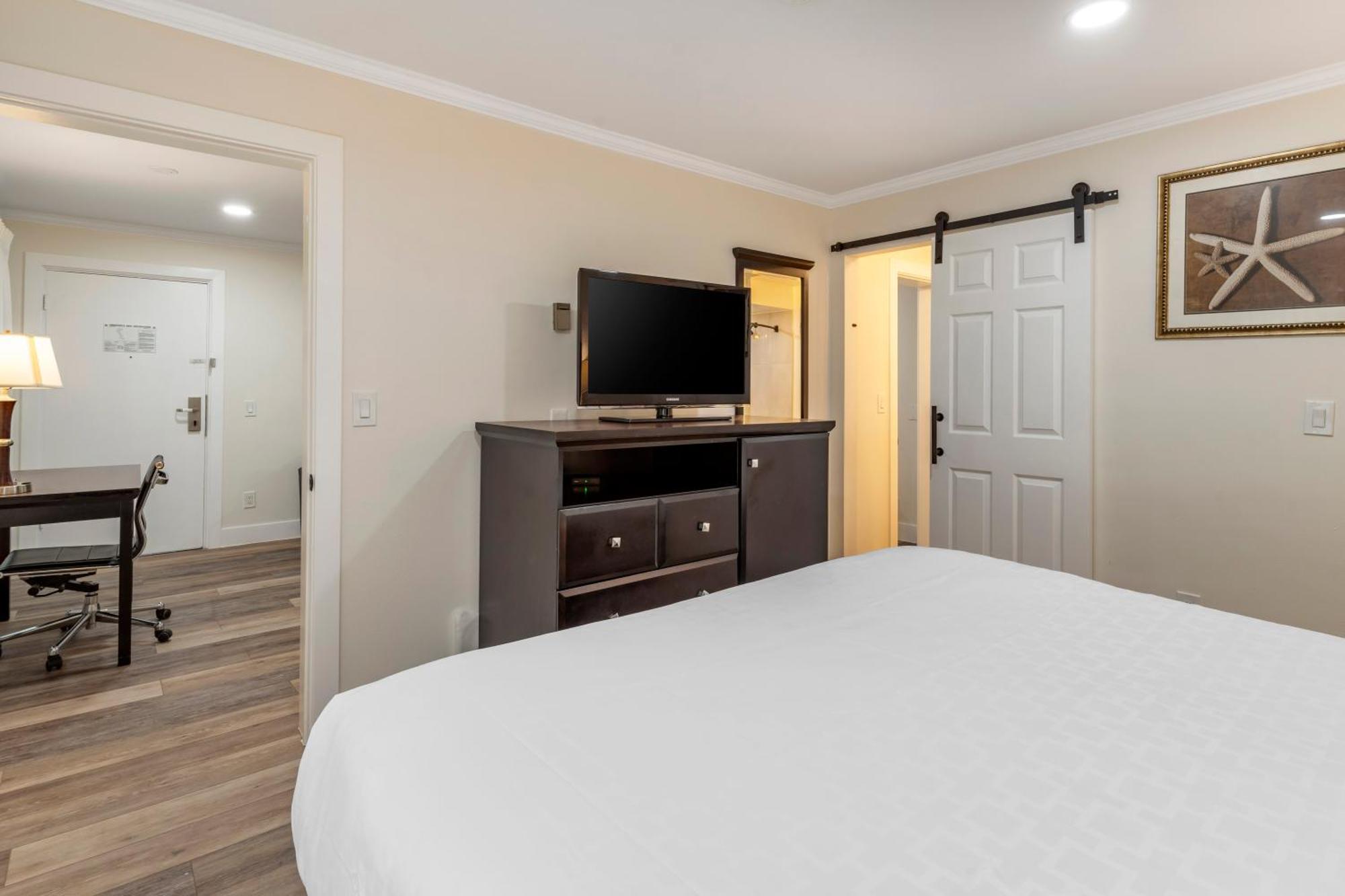 Best Western Carmel'S Town House Lodge Exterior foto